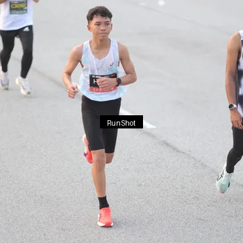 Runner Photo 6814216