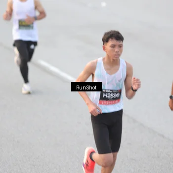 Runner Photo 6814221