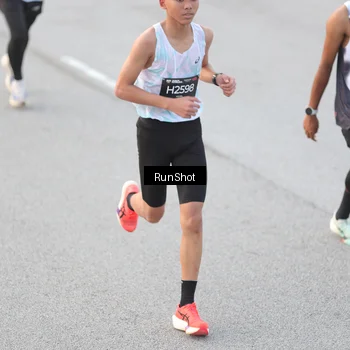 Runner Photo 6814222