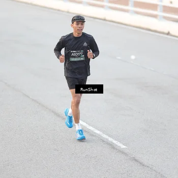 Runner Photo 6814247