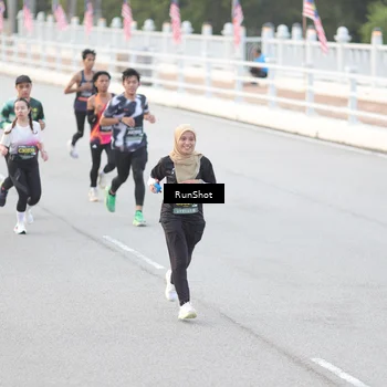 Runner Photo 6814271