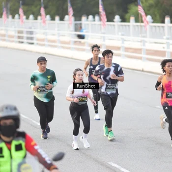 Runner Photo 6814296