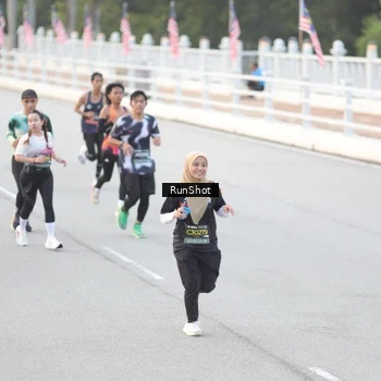 Runner Photo 6814301