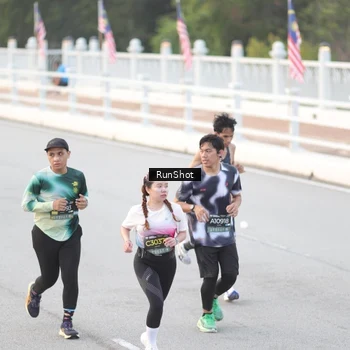 Runner Photo 6814305
