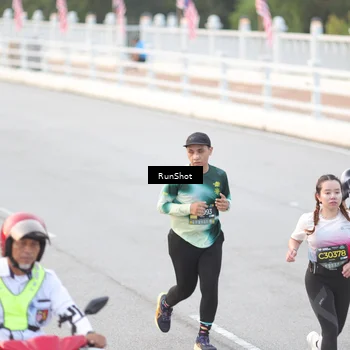 Runner Photo 6814316
