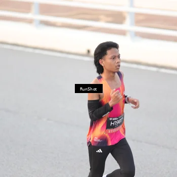 Runner Photo 6814324