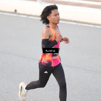 Runner Photo 6814326