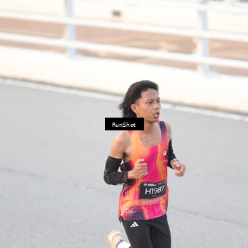 Runner Photo 6814327