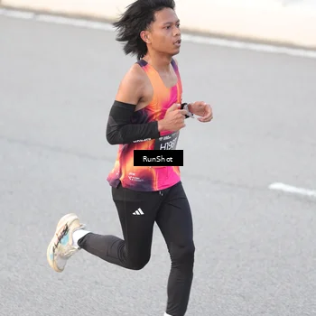 Runner Photo 6814328
