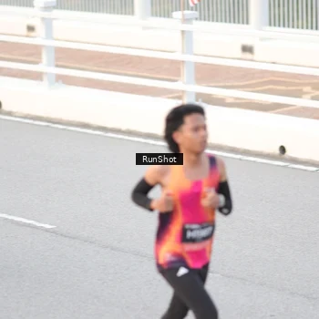 Runner Photo 6814343