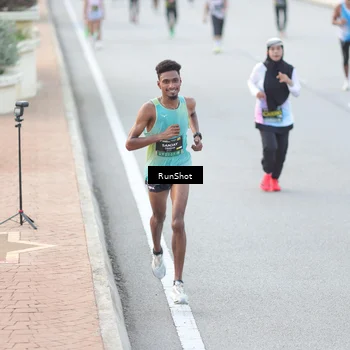 Runner Photo 6814361