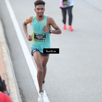 Runner Photo 6814377
