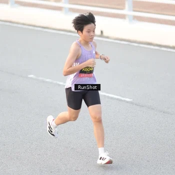 Runner Photo 6814392