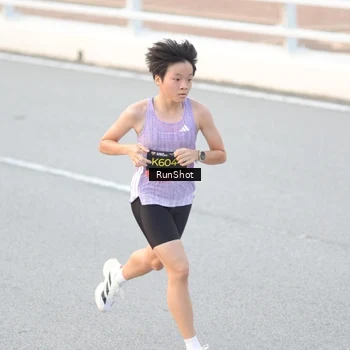 Runner Photo 6814398