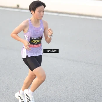 Runner Photo 6814405
