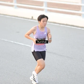 Runner Photo 6814417