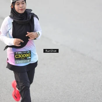 Runner Photo 6814423