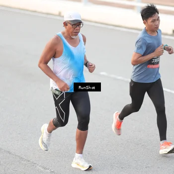 Runner Photo 6814458