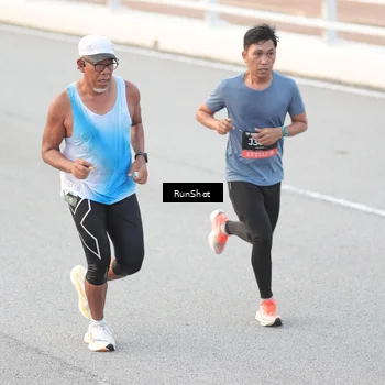 Runner Photo 6814461