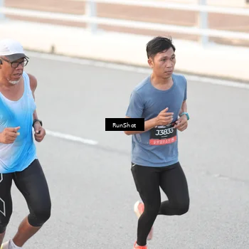 Runner Photo 6814464