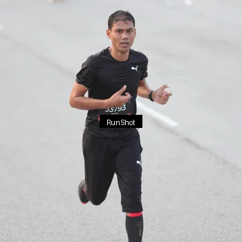 Runner Photo 6814473