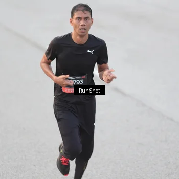 Runner Photo 6814474