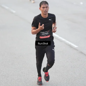Runner Photo 6814481