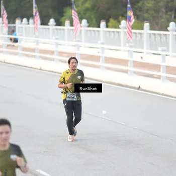 Runner Photo 6814504