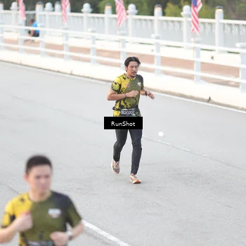 Runner Photo 6814510
