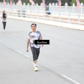 Runner Photo 6814518