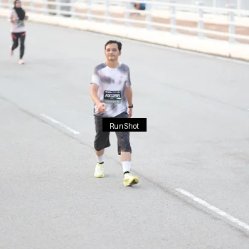 Runner Photo 6814530