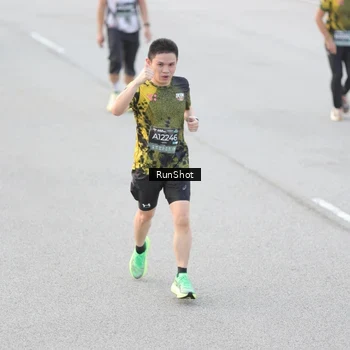 Runner Photo 6814535