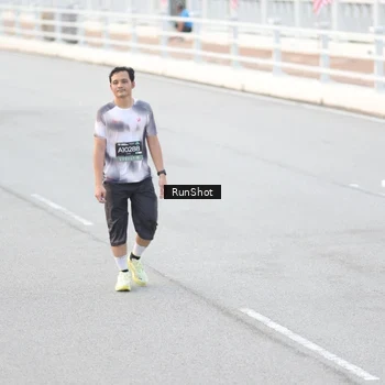 Runner Photo 6814546