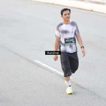 Runner Photo 6814560