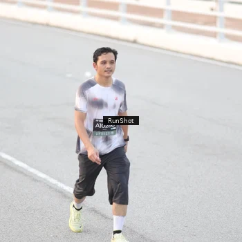 Runner Photo 6814562