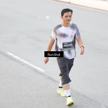 Runner Photo 6814570