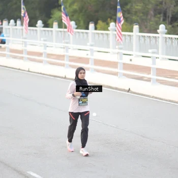 Runner Photo 6814591