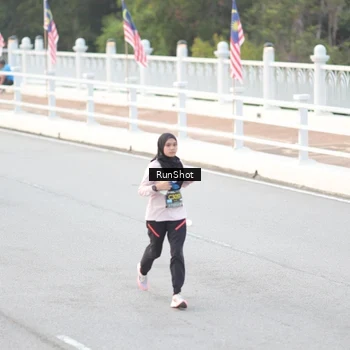 Runner Photo 6814595