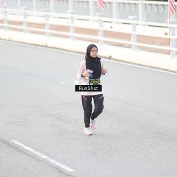Runner Photo 6814598
