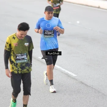 Runner Photo 6814615