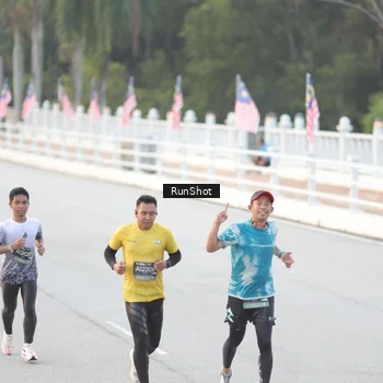 Runner Photo 6814640