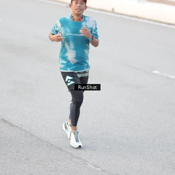 Runner Photo 6814656