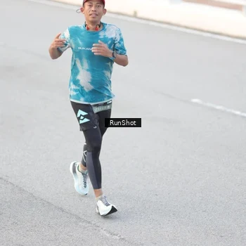Runner Photo 6814657
