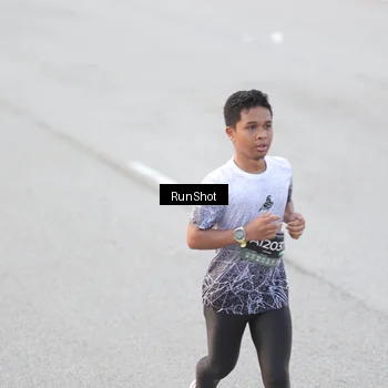 Runner Photo 6814673