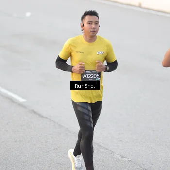 Runner Photo 6814678
