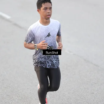Runner Photo 6814681