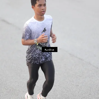 Runner Photo 6814684