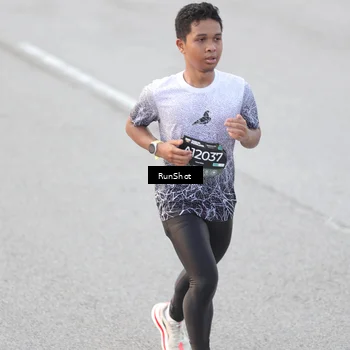 Runner Photo 6814689