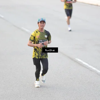 Runner Photo 6814691