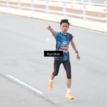 Runner Photo 6814745